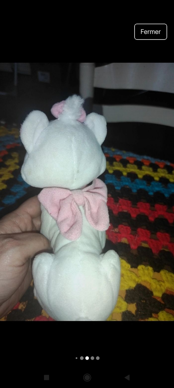 Petite peluche Disney j1 - photo numéro 5