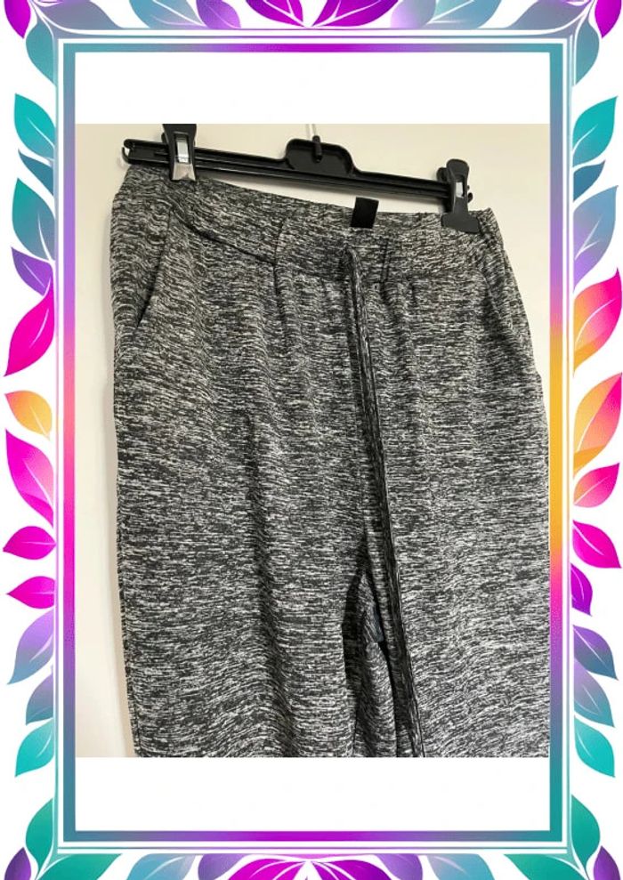 Pantalon gris SHEIN - photo numéro 2