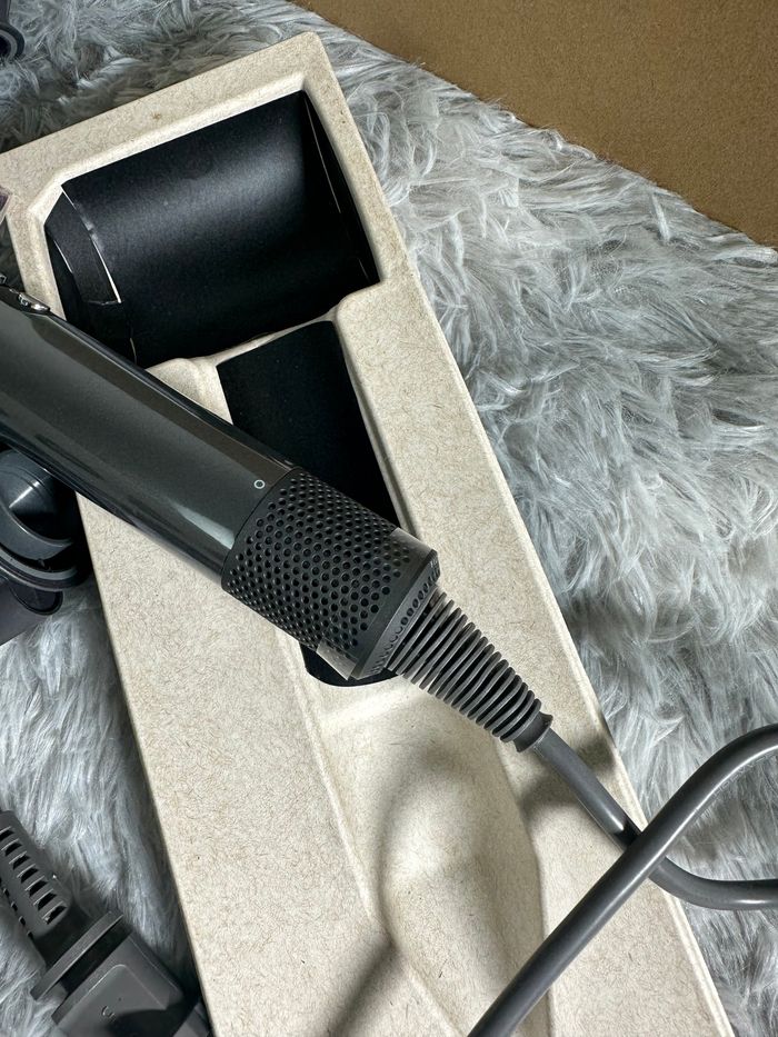 Sèche-cheveux Dyson - photo numéro 5
