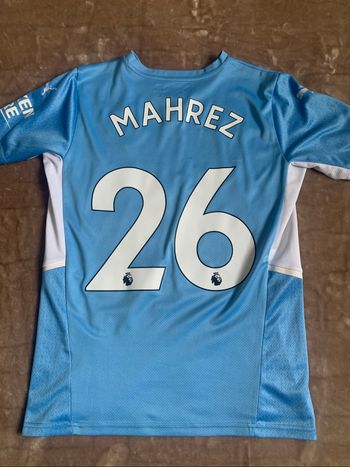 Maillot mahrez Manchester City