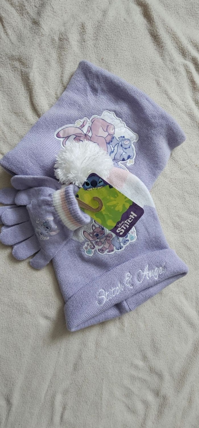 Bonnet et gants Disney Stitch & Angel - violet, neufs avec étiquette - photo numéro 2