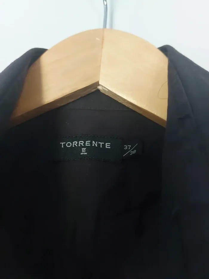 Chemise manches longues noire - photo numéro 2