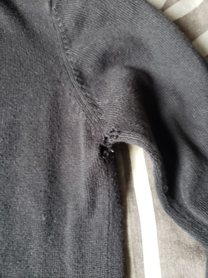 Gilet noir taille 10 ans - photo numéro 2