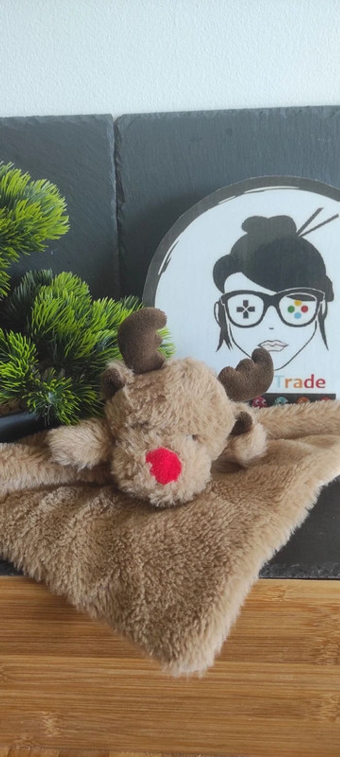 Renne Tex baby Carrefour sos doudou carré plat nez rouge Noël marron Beige Cerf