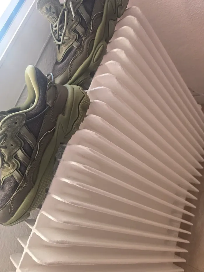 Basket ozweego adidas bon etat - photo numéro 4