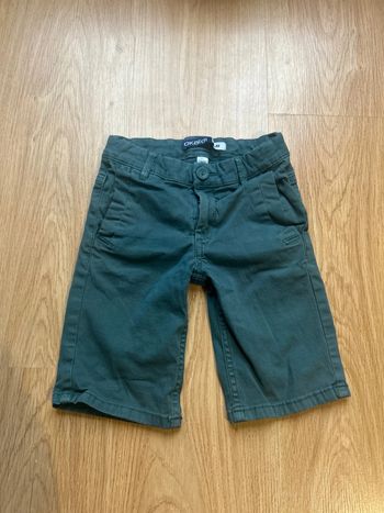 Short bermuda Okaïdi taille 5 ans