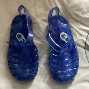 Chaussures de plage fifi 24