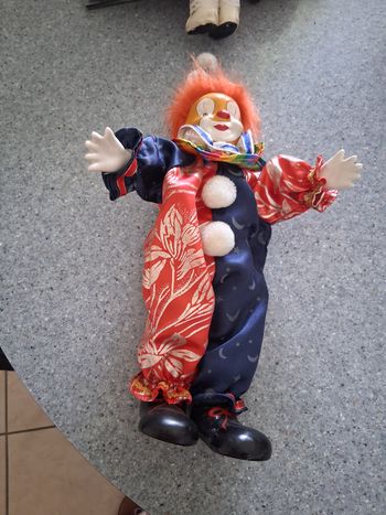 Clown porcelaine  multicolore