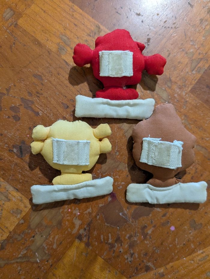 Lot de deco en mousse mr et Mme - photo numéro 3