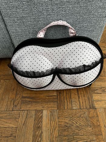 Valisette pour maillots de bain ou soutien gorge