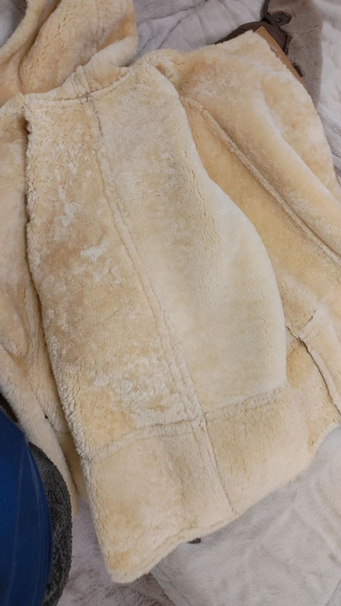 Beau manteau en peau de mouton retourné Shearling montone capuche laine blanche - photo numéro 5