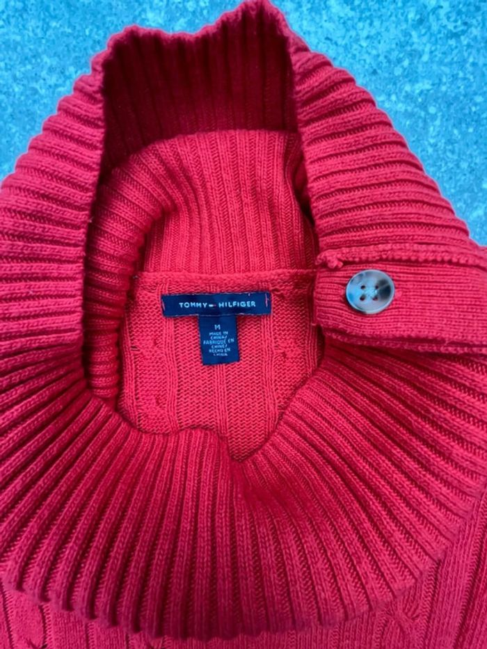 🧥 Pull rouge à col roulé torsadéTommy Hilfiger taille M 🧥 - photo numéro 2
