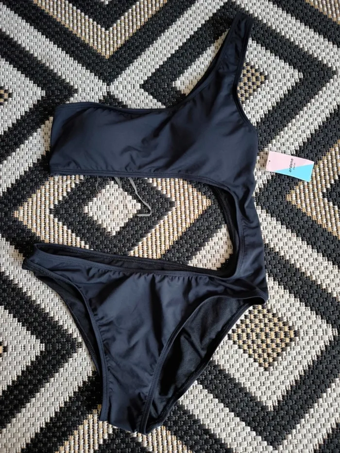 Bikini noir une épaule – Taille S – Neuf (Ardene) 🖤