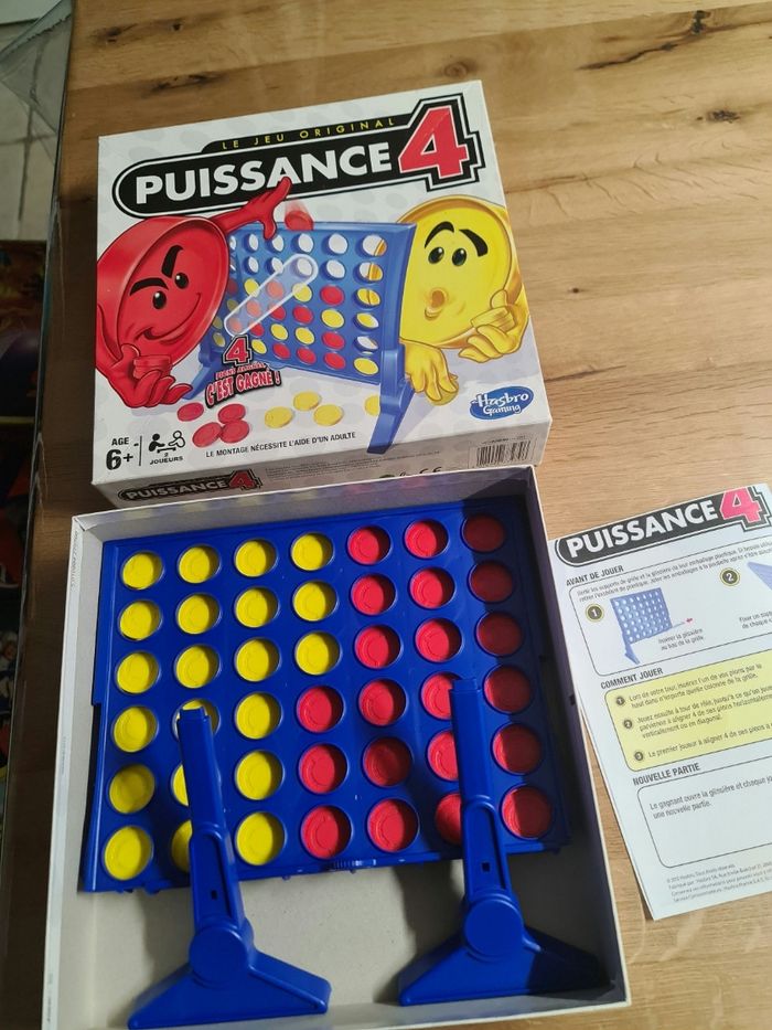 Jeu de société Puissance 4 L'Original des éditions Hasbro, - photo numéro 1