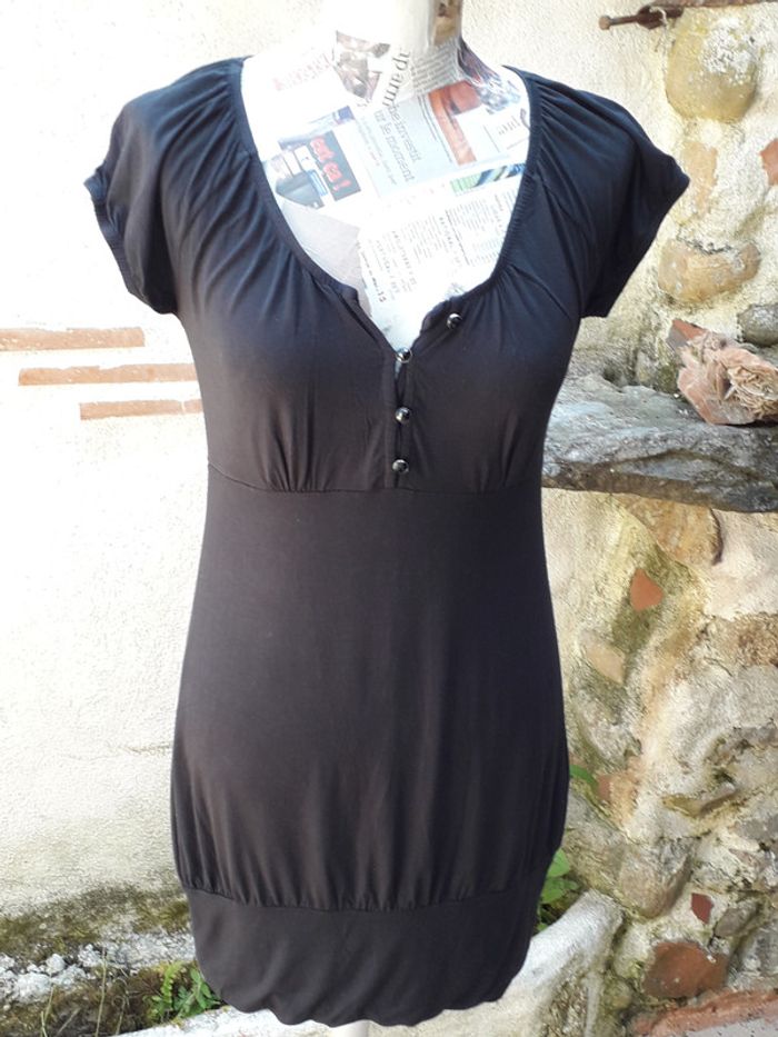 Robe noire en coton léger