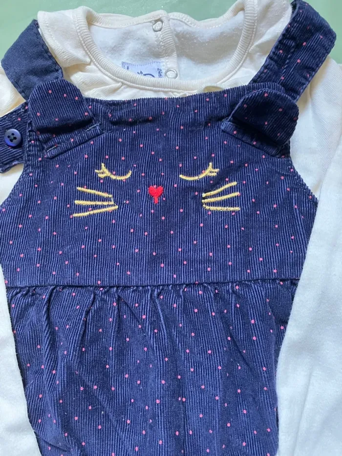Ensemble 24 mois robe salopette velours DPAM + t-shirt ML Petit Bateau - photo numéro 2