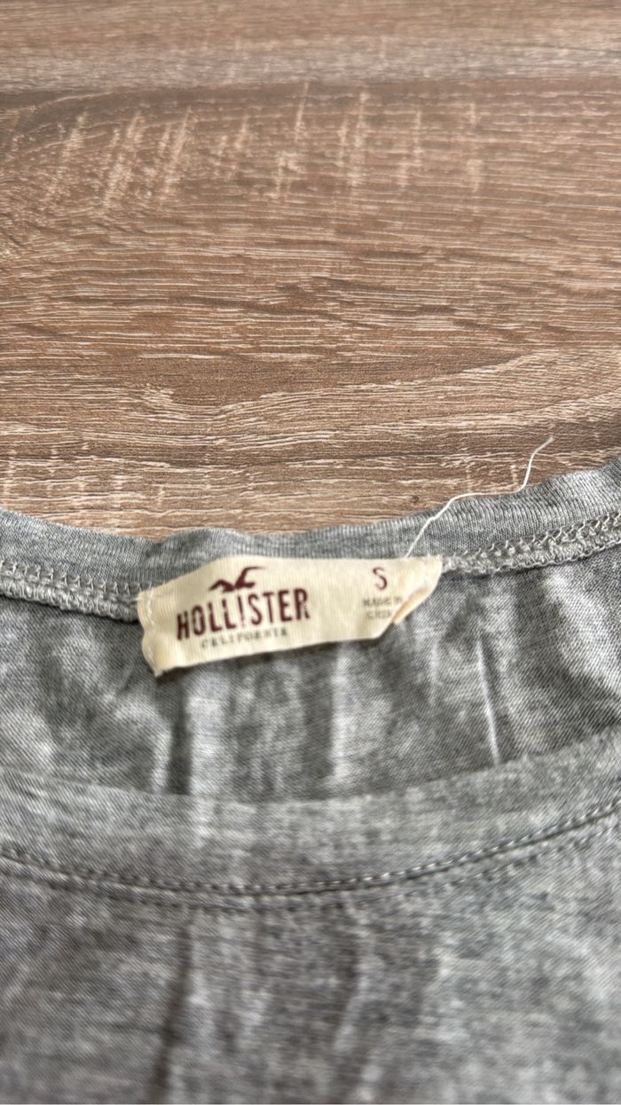 T-shirt Hollister - photo numéro 3