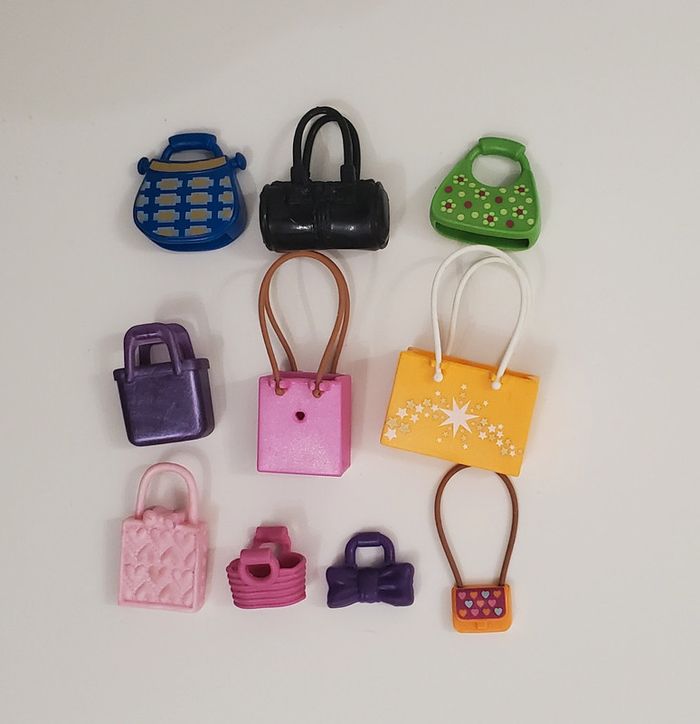 Playmobil Accessoires, Lot de 10 sacs. Sacs à main, Sacs de Sport, Sac de shopping très bon état