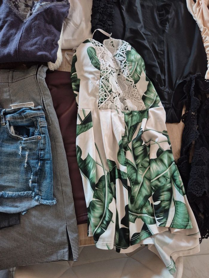 Lot de 19 vêtements taille 34 total look XS toutes saisons - photo numéro 3