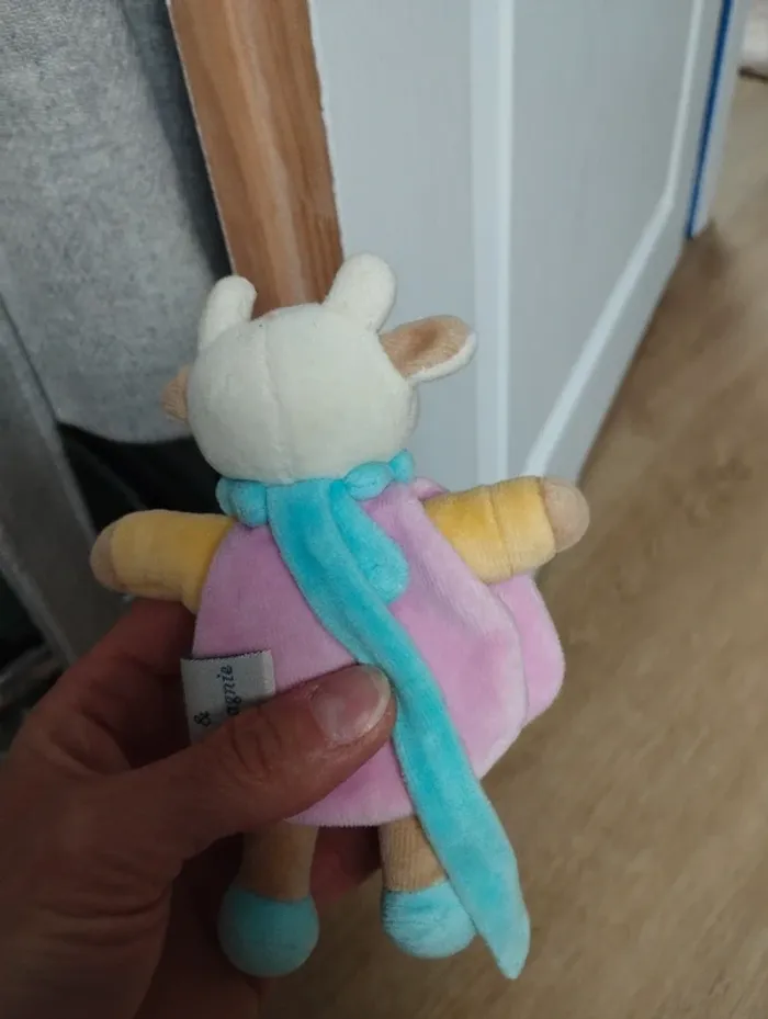Accessoires vache à accrocher doudou et compagnie - photo numéro 4