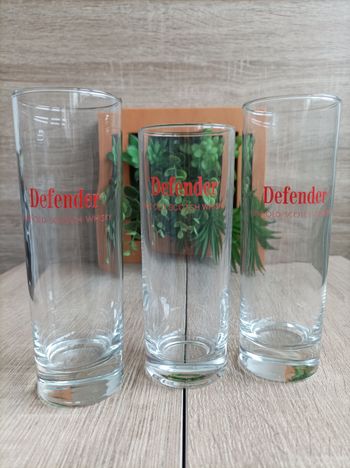 Lot 3 verres defender