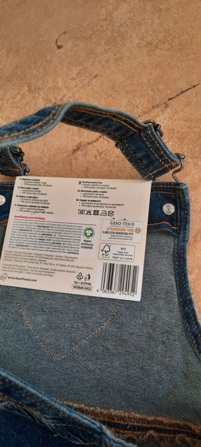 Salopettes en jean pour fille 5-6 ans - photo numéro 4