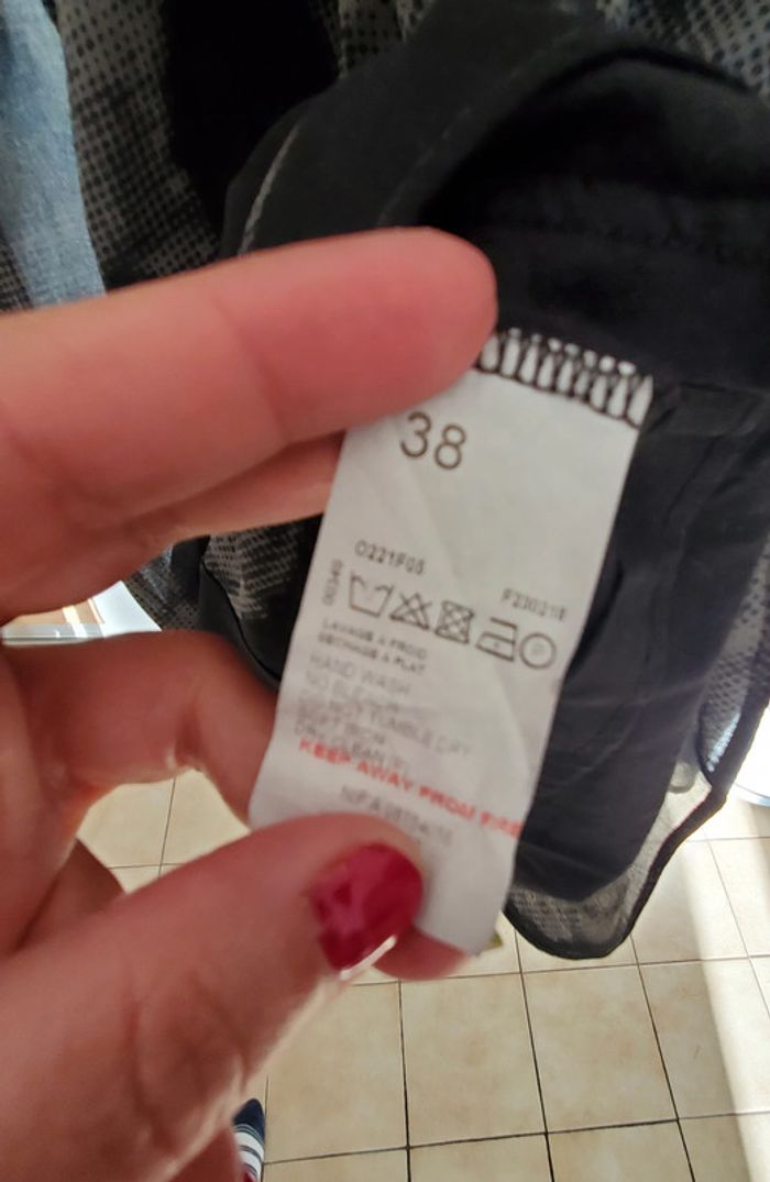 Robe Têtes de mort Chipie Taille 38 - photo numéro 5