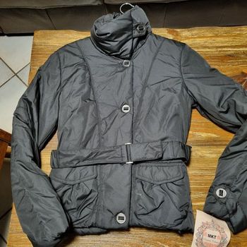 superbe veste taille S - neuf