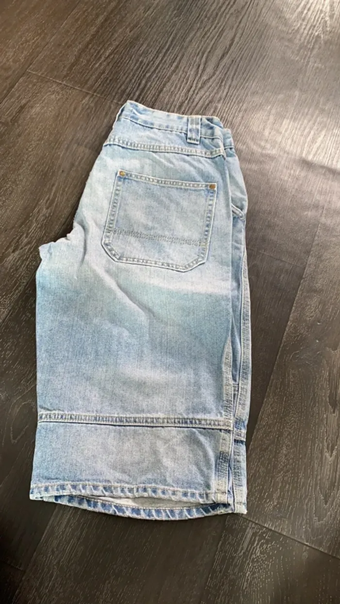 Short en jeans