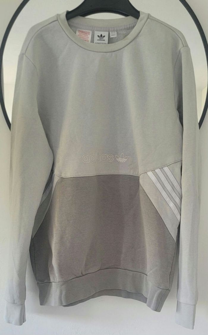 Sweatshirt gris adidas