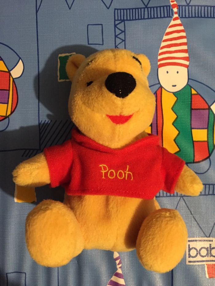 Peluche Winnie l ourson - photo numéro 3