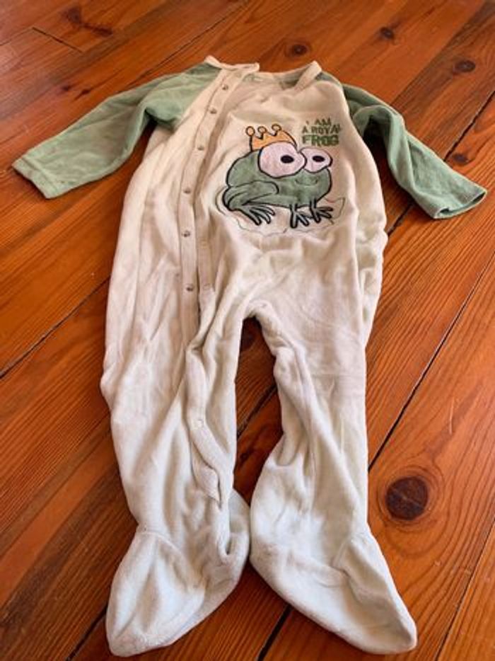 Pyjama vert grenouille tex baby 18mois