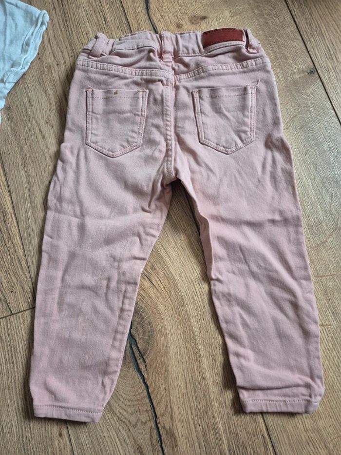 Ensemble Jean pantalon rose zara baby 12/18 mois et Tee-shirt manche courte sequins - photo numéro 6
