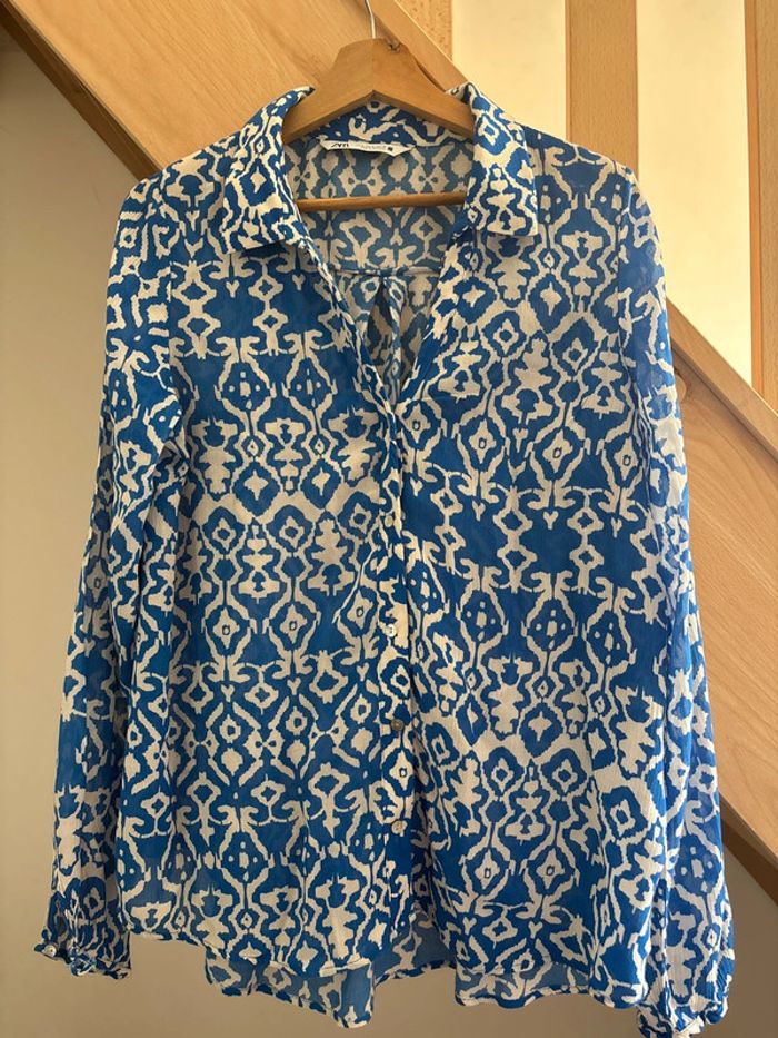 Chemise bleue et blanche Zara