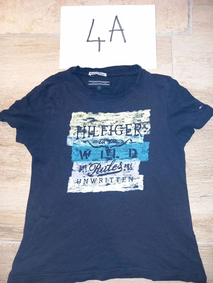 Tee shirt manches courtes tommy hilfiger 4 ans