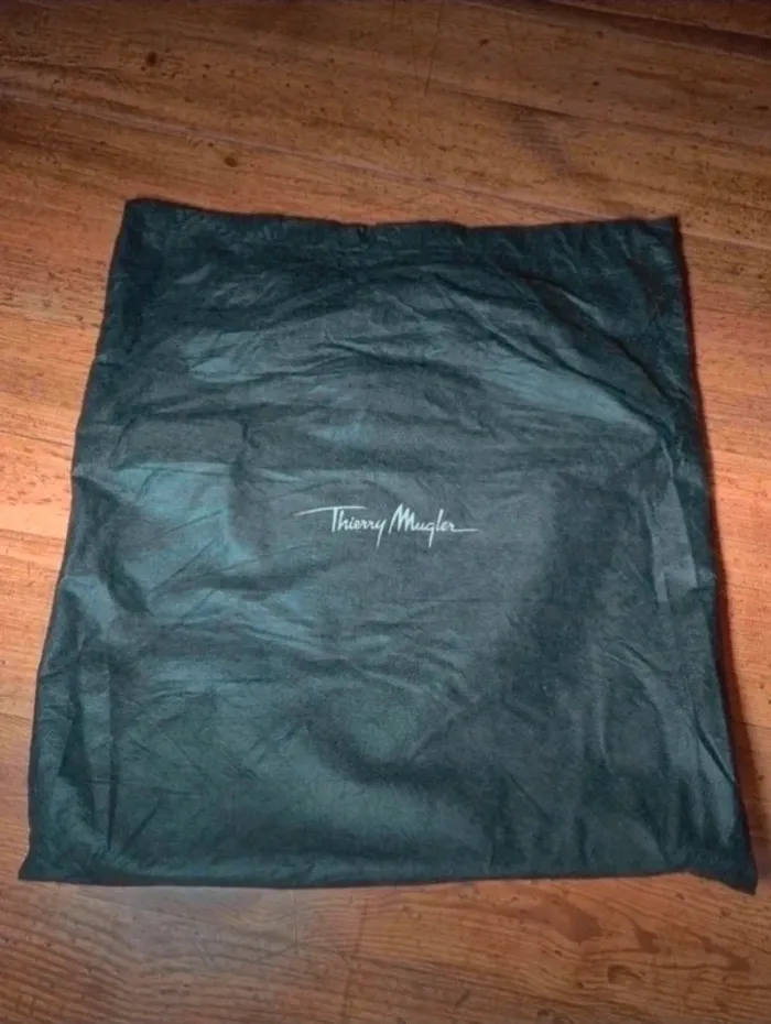 Sac malette Thierry Mugler neuf - photo numéro 8