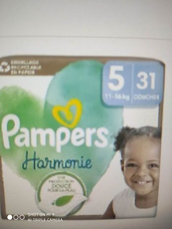 Lot de 62 couches Pampers harmonie taille 5