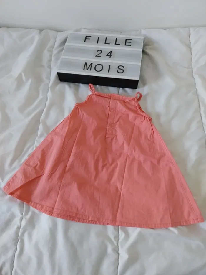 Robe fille 24 mois - photo numéro 2