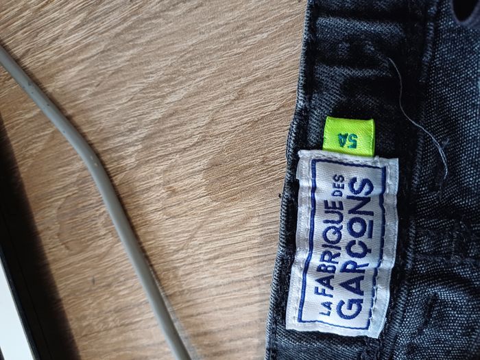 bermuda jeans et jeans pour garçons Taille 5 ans - photo numéro 7