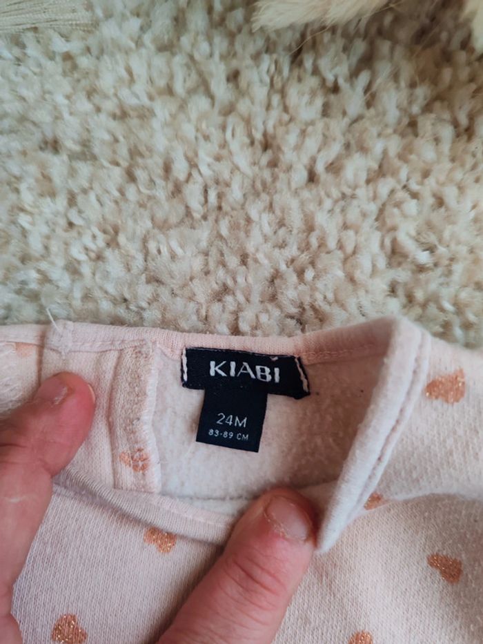 Robe. - photo numéro 4