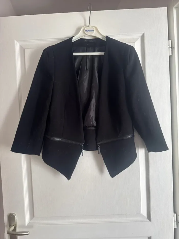 Blazer court transformable zip
