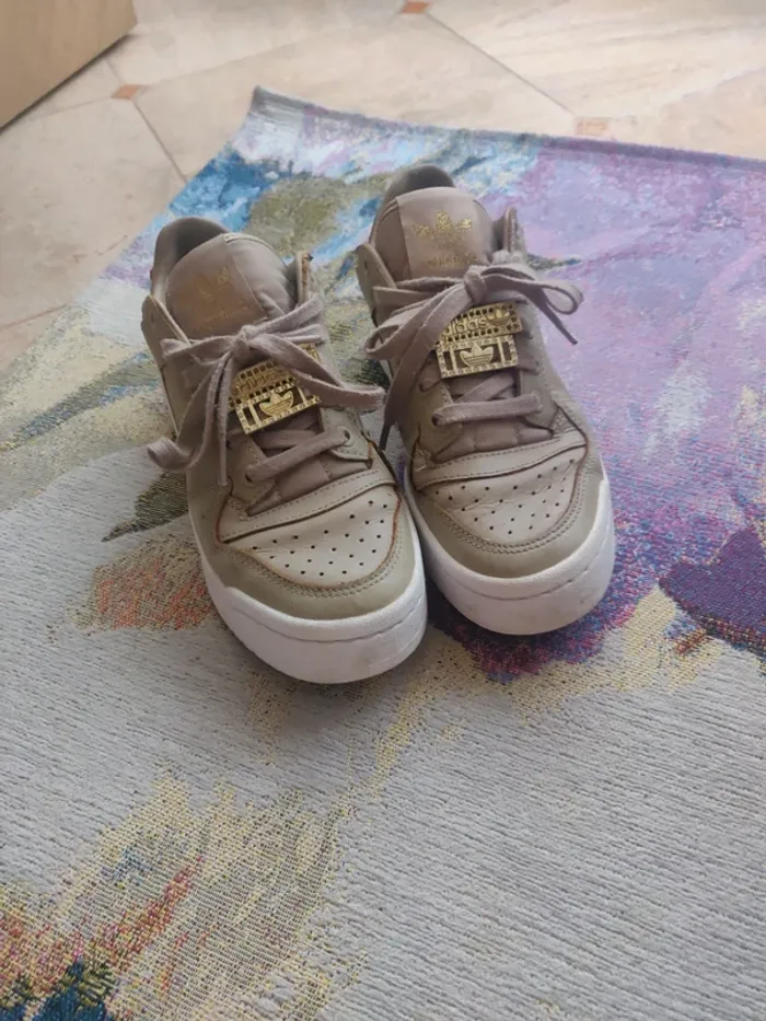 Basket adidas