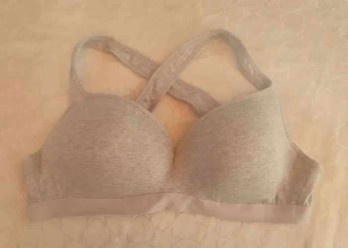 Soutien-gorge sport dos croisé sans armatures 100D - photo numéro 4