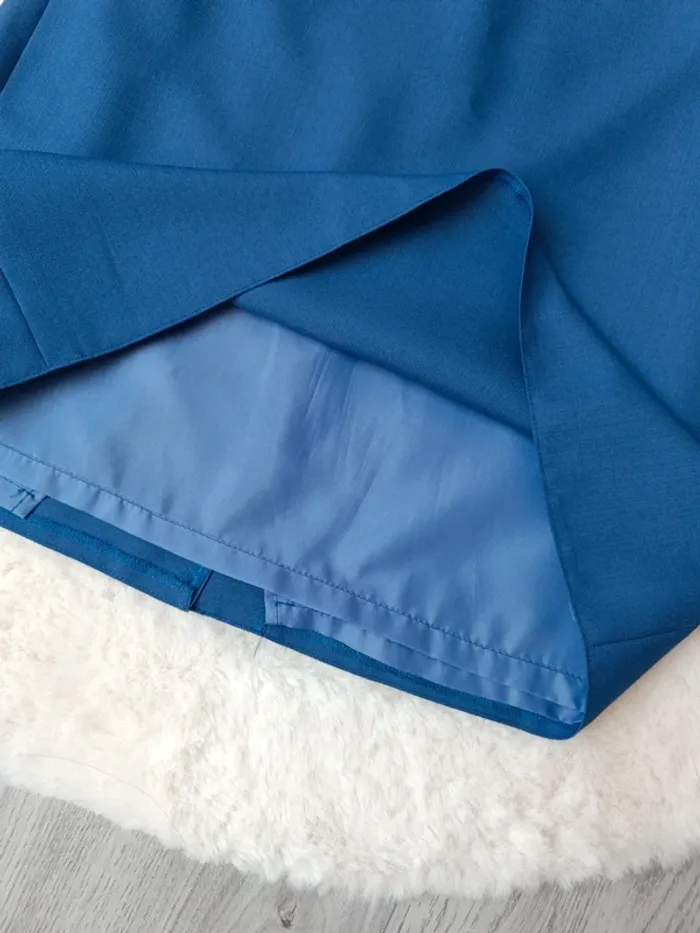 Jupe droite bleu roi avec ceinture vintage taille 40 (midi) - photo numéro 2