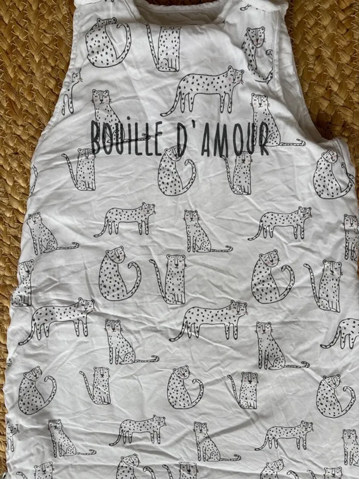 Turbulette quasi neuve - TOG 2 - 0-6 mois - photo numéro 2