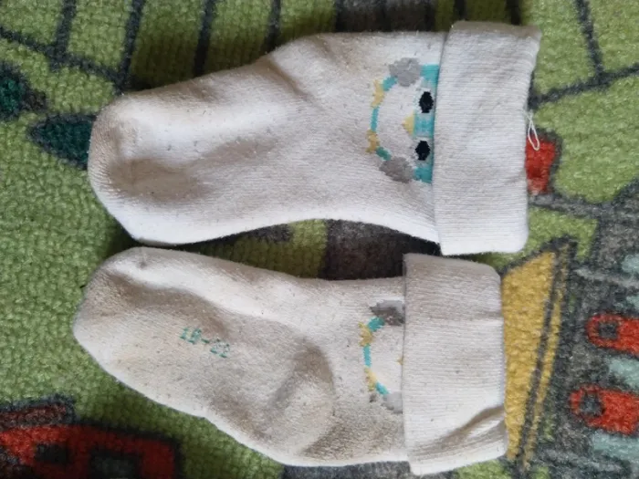 Lot 12 paires de chaussettes diverses marque, taille 18-20 / 19-22 - photo numéro 14