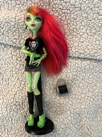 Poupée monster high