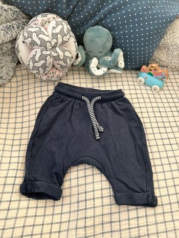 Pantalon/jogging 1 mois 