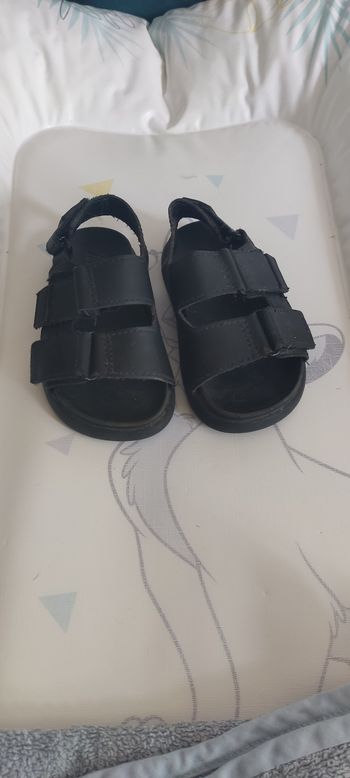 Sandale Zara  taille 21