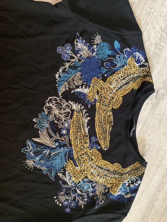 Haut noir motif crocodile - photo numéro 2